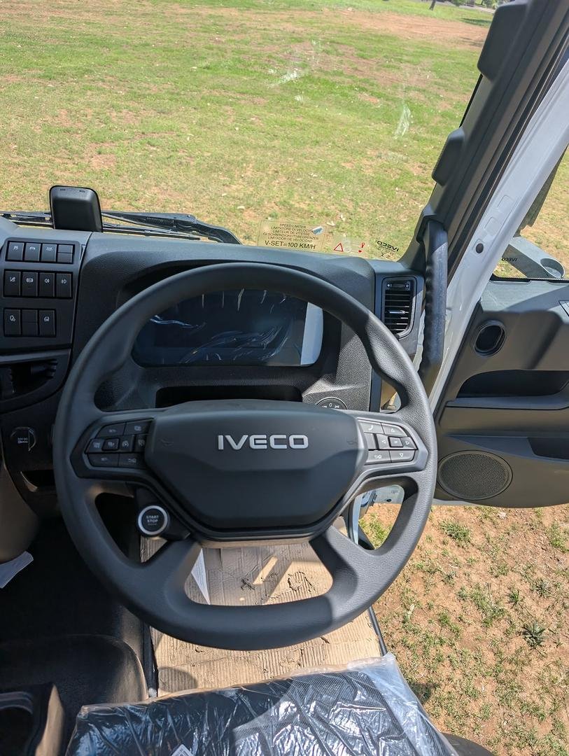 2025 Iveco Eurocargo Ml140 ML140E28/P image 15