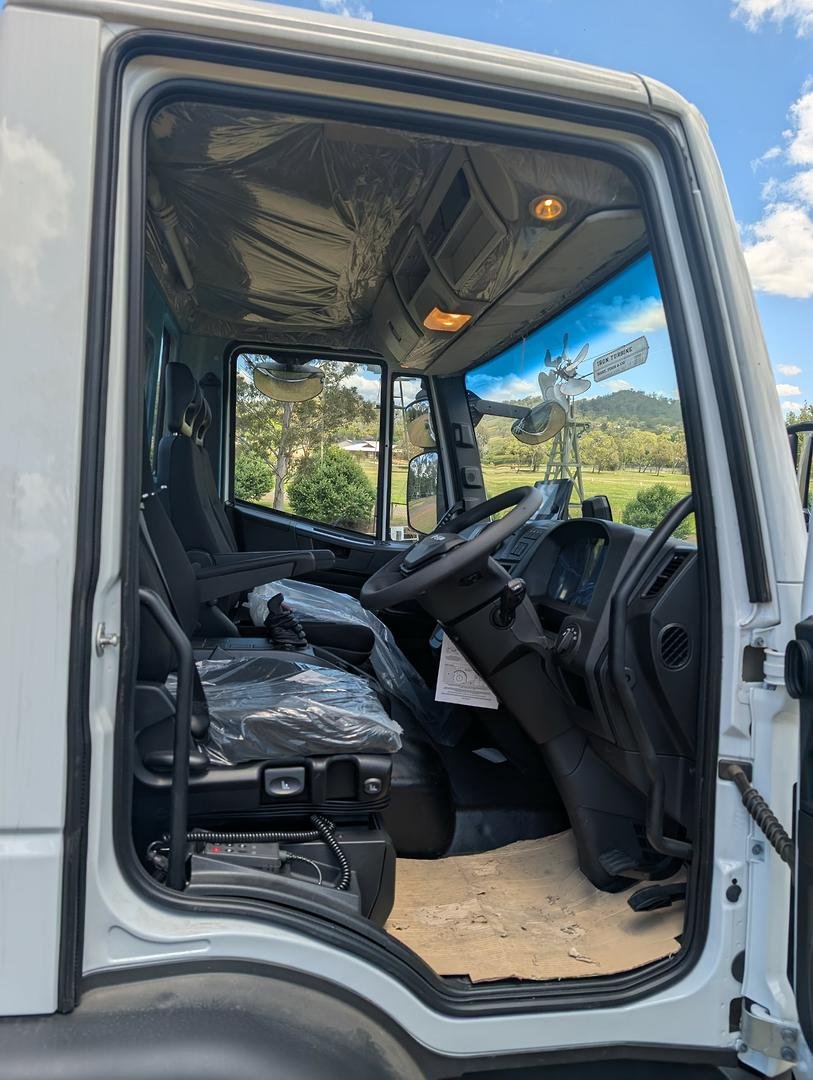 2025 Iveco Eurocargo Ml140 ML140E28/P image 14