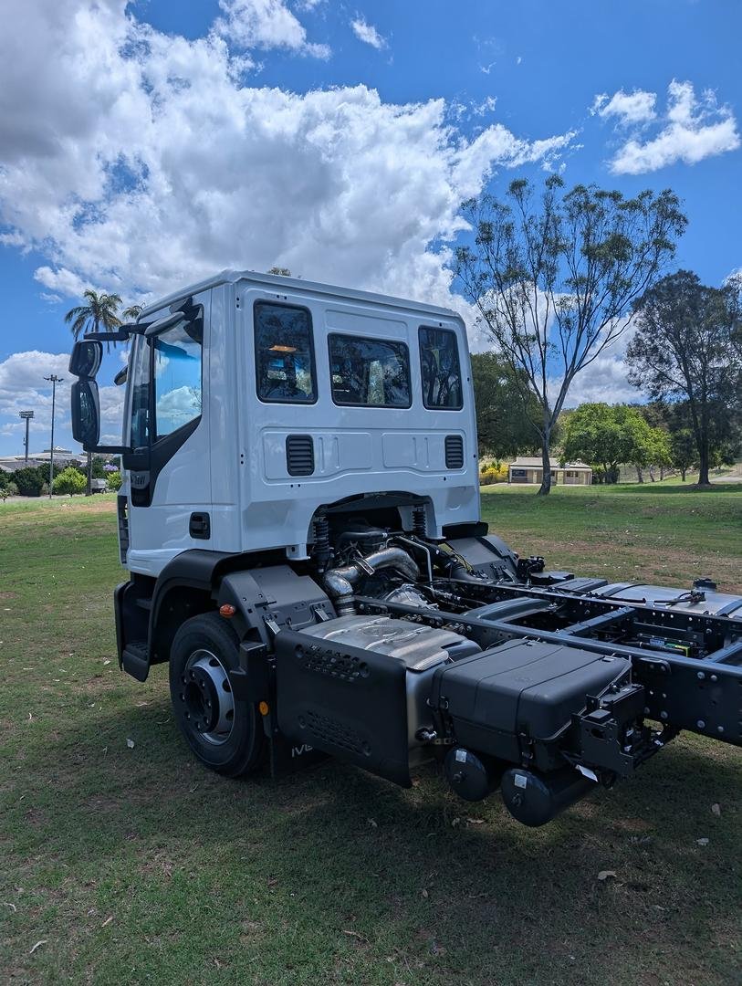 2025 Iveco Eurocargo Ml140 ML140E28/P image 9