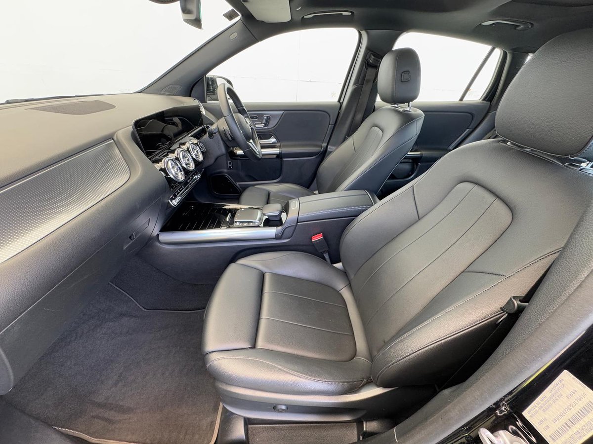 2020 Mercedes-Benz GLA-Class GLA200 H247 image 10