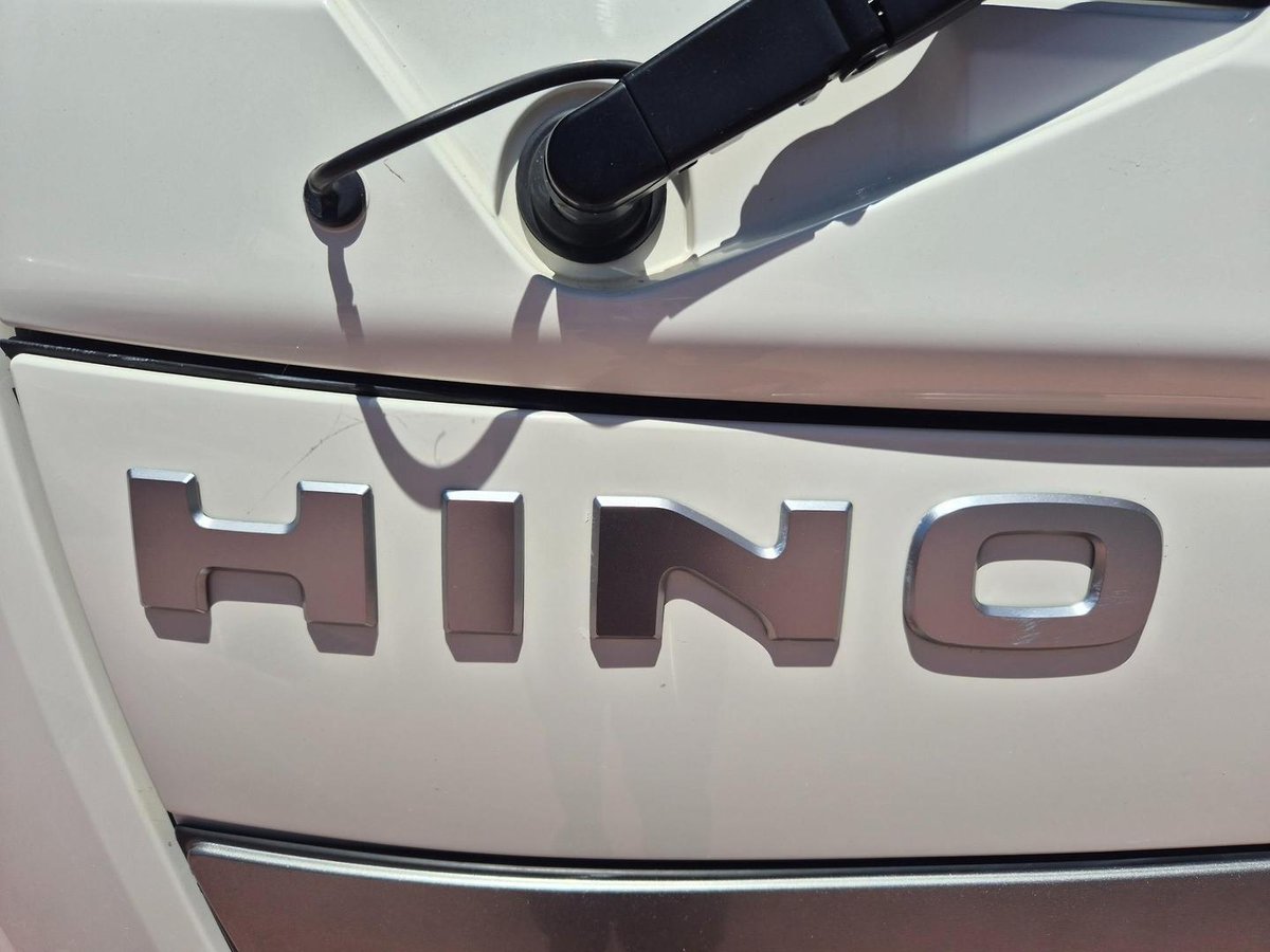 2019 Hino Fc 1022-500 Series 5 Ton Tilt Tray image 3