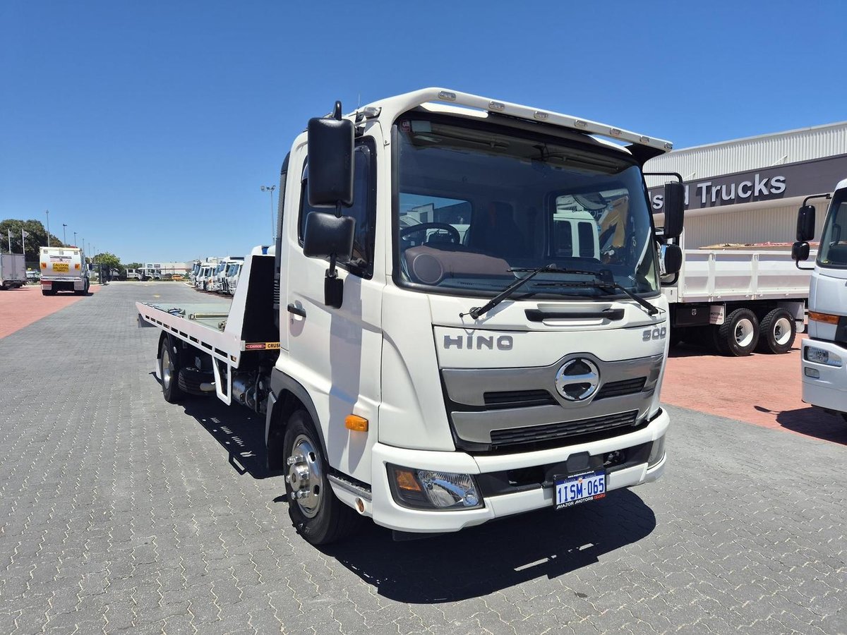 2019 Hino Fc 1022-500 Series 5 Ton Tilt Tray image 2