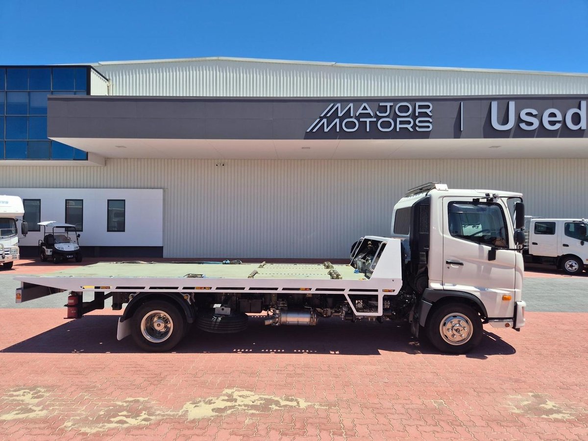 2019 Hino Fc 1022-500 Series 5 Ton Tilt Tray image 5