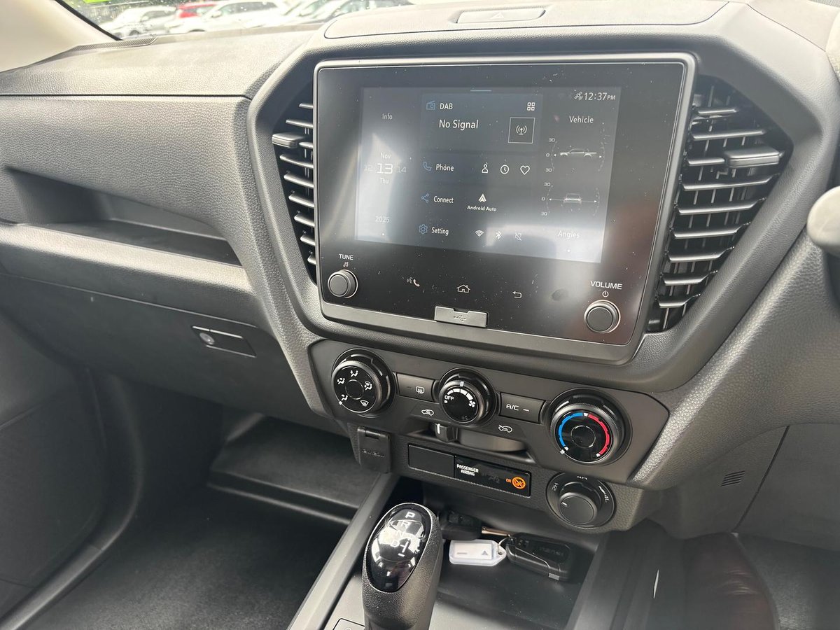 2025 Isuzu D-MAX SX MY25.5 4X4 Dual Range image 20