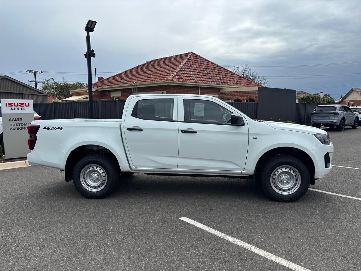 2025 Isuzu D-MAX SX MY25.5 4X4 Dual Range image 15