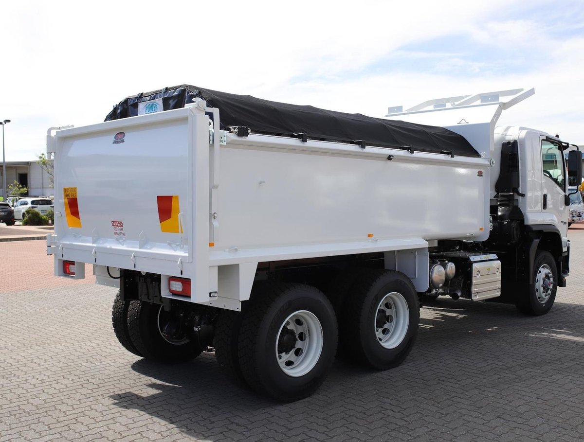 2025 Isuzu Fvz 260-300 Auto 6X4 Tipper image 4