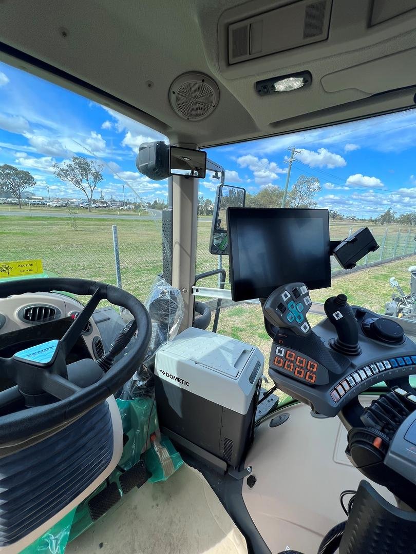 2024 Fendt 930 image 16