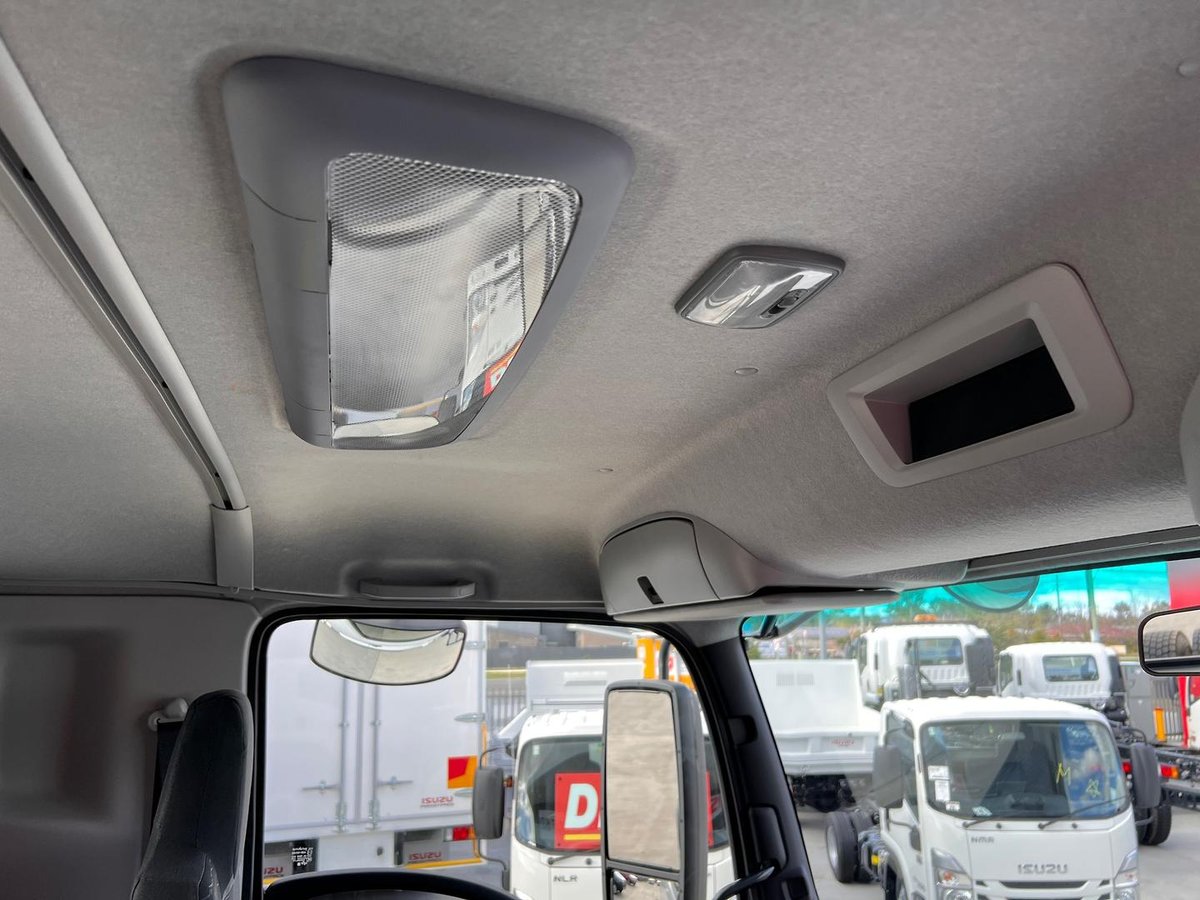 2025 Isuzu F Series FXY 260-355 AT R63 image 21