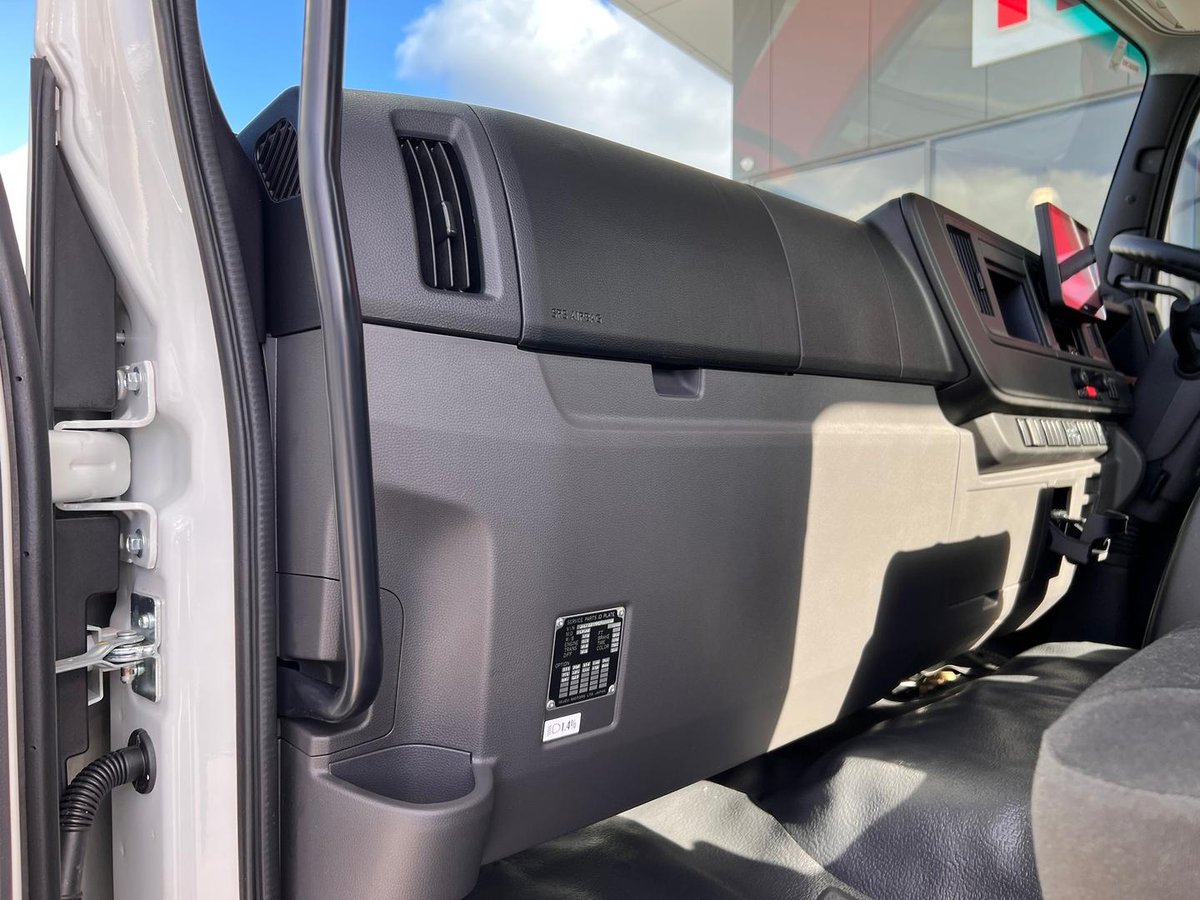 2025 Isuzu F Series FXY 260-355 AT R63 image 23