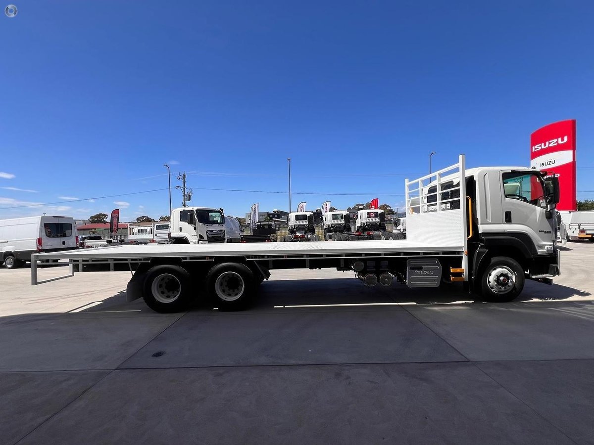 2025 Isuzu F Series FXY 260-355 AT R63 image 2