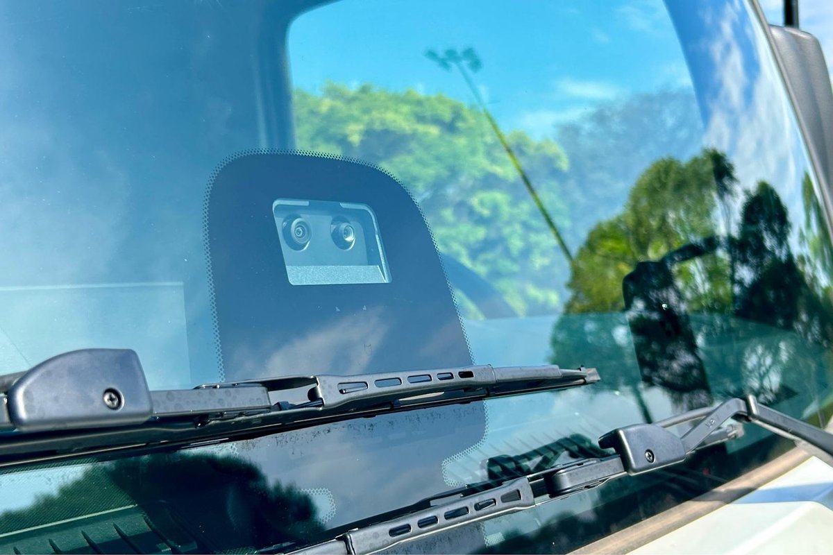 2025 Isuzu F Series FRR 110-240 AM R52 image 25