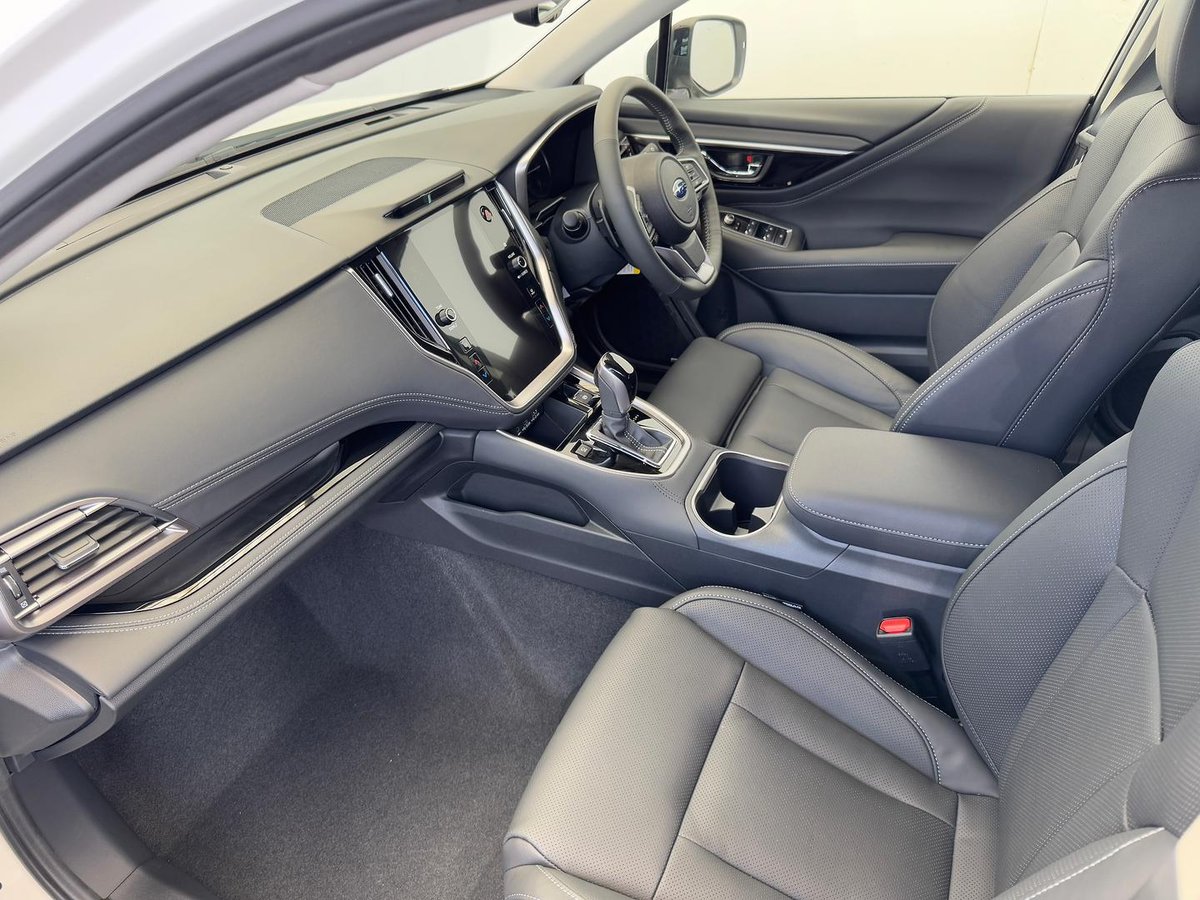 2025 Subaru Outback AWD Touring 6GEN MY25 AWD image 12