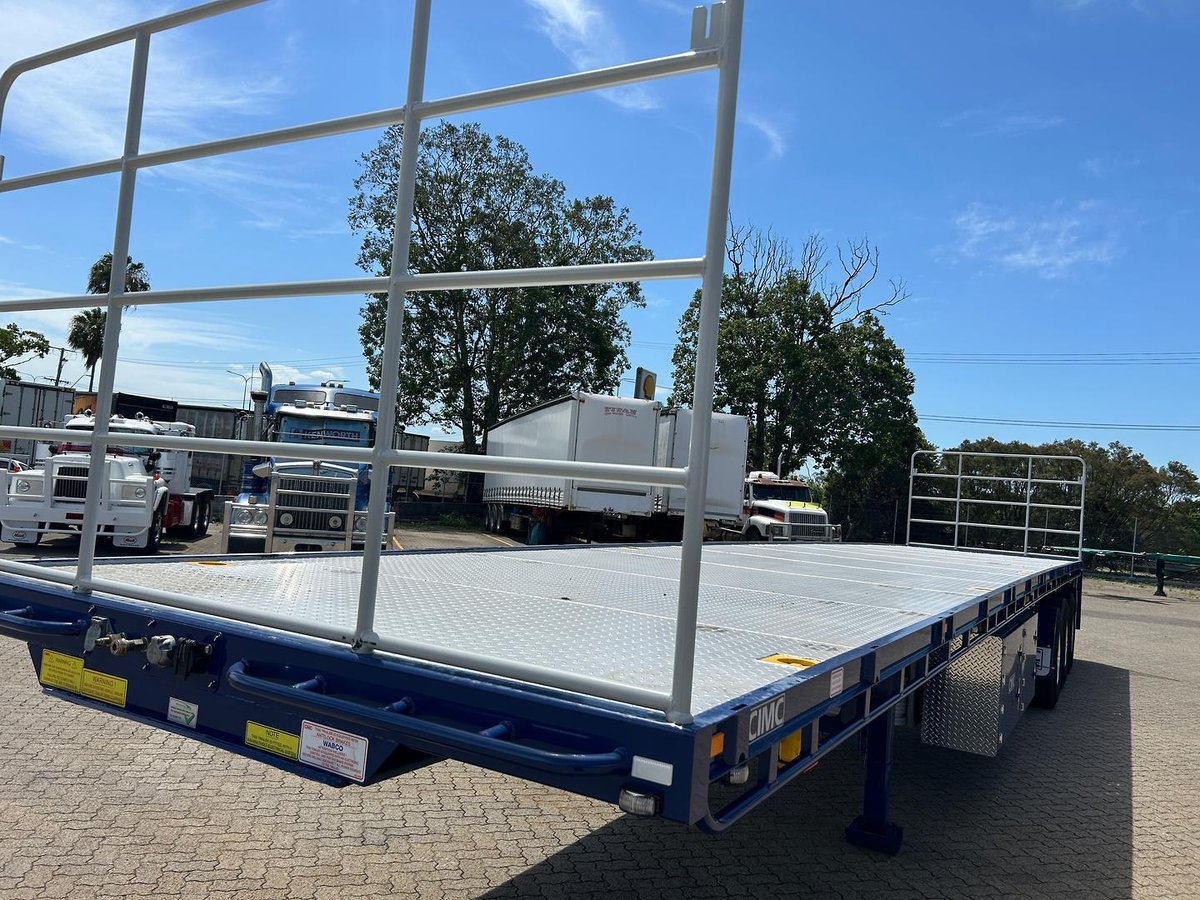 2025 Cimc 45' / 13.7m Flat Top B Trailer, In Brisbane Blue image 21