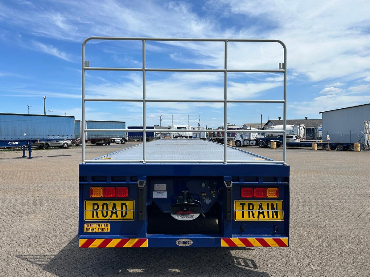 2025 Cimc 45' / 13.7m Flat Top B Trailer, In Brisbane Blue image 5