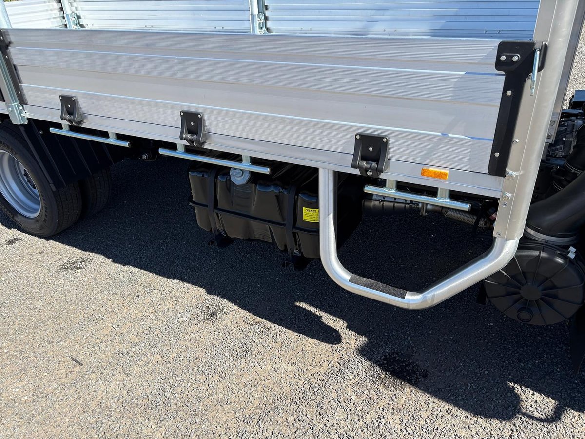 2024 Isuzu Nnr Amt Mwb image 10