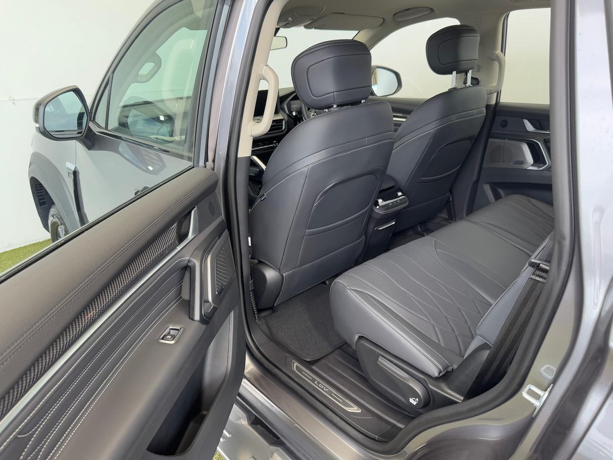 2025 LDV D90 Mode SV9A MY25 image 12
