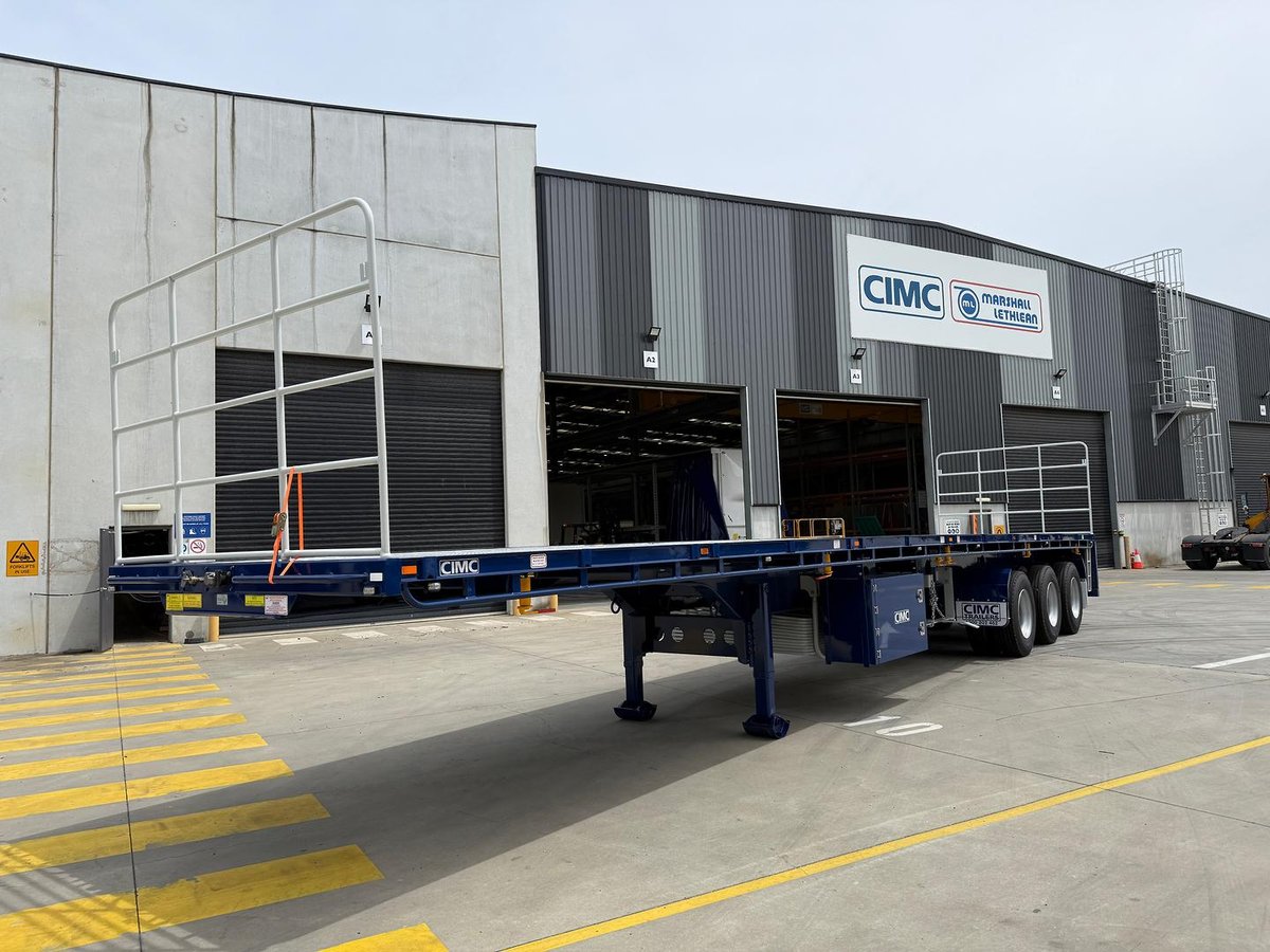 2026 Cimc 45' Flat Top With Twist Locks image 2