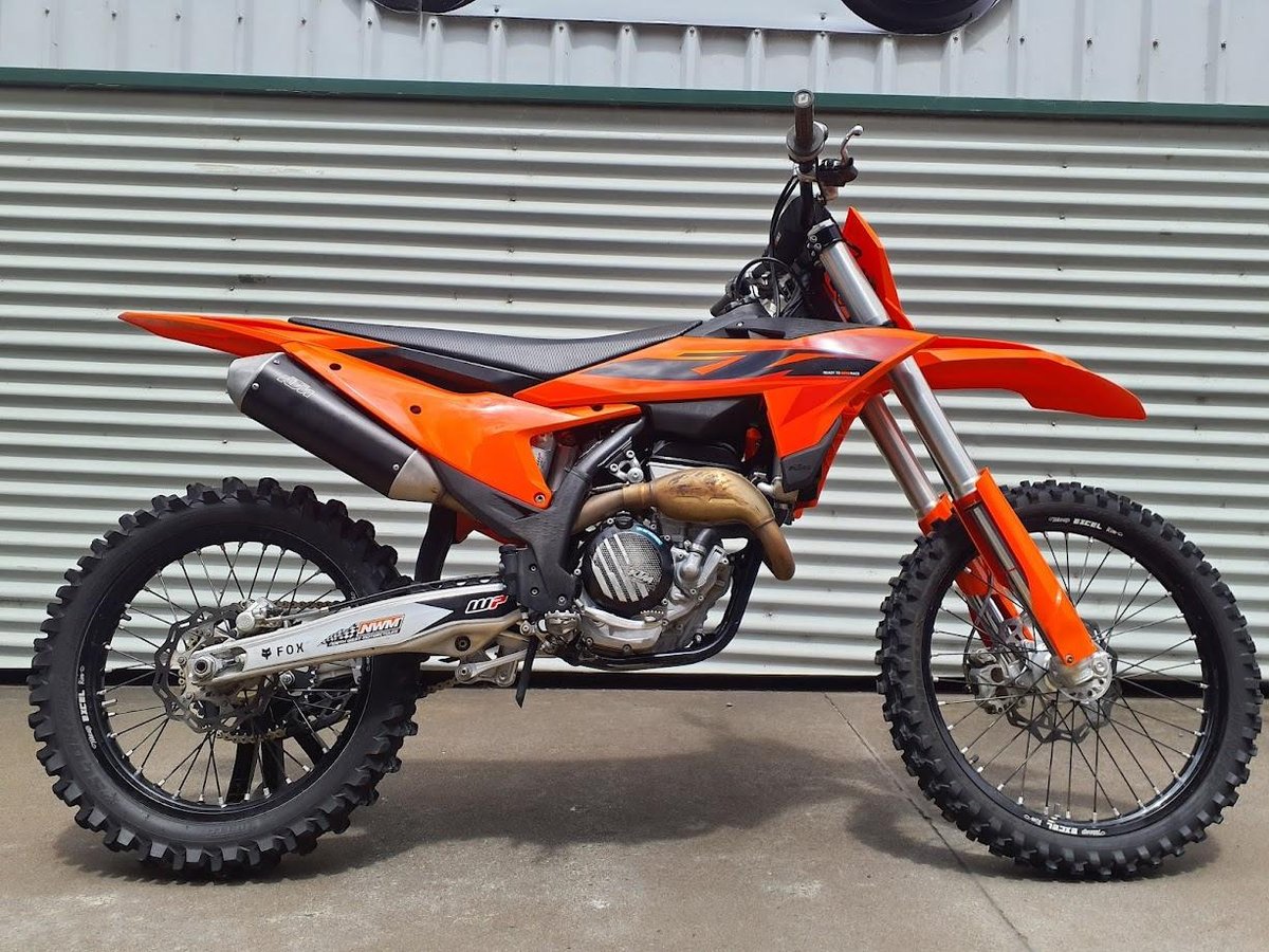 2025 KTM 250 SX-F SX-F Orange