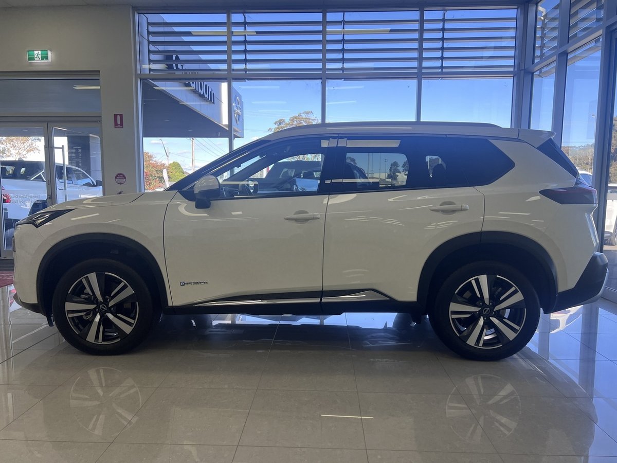 2025 Nissan X-TRAIL image 9