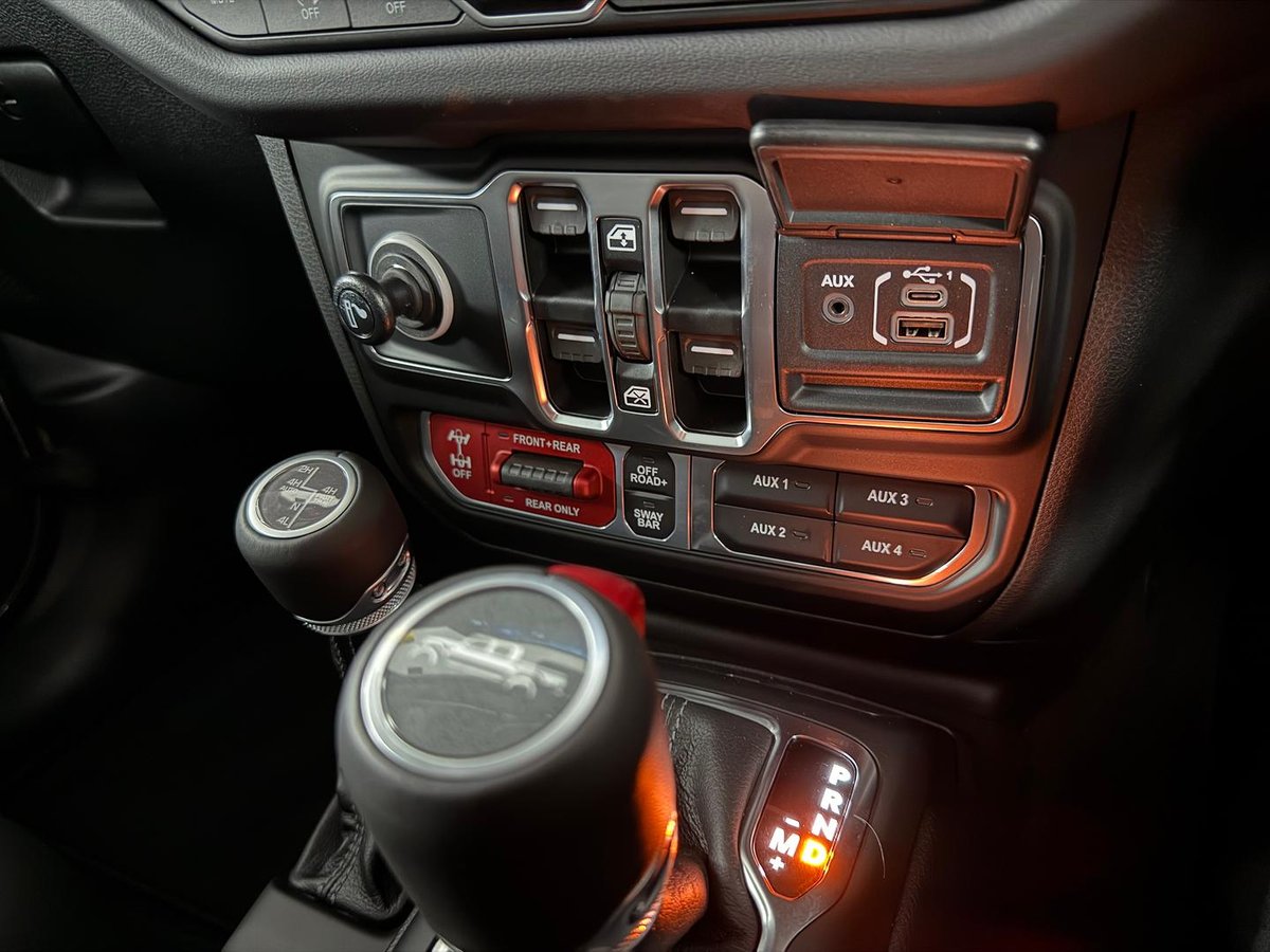 2025 Jeep Gladiator Rubicon JT MY25 4X4 Dual Range image 24