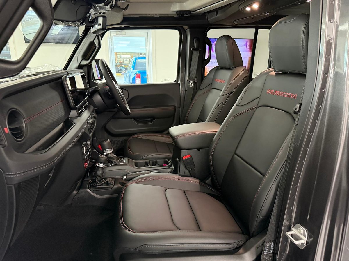 2025 Jeep Gladiator Rubicon JT MY25 4X4 Dual Range image 25
