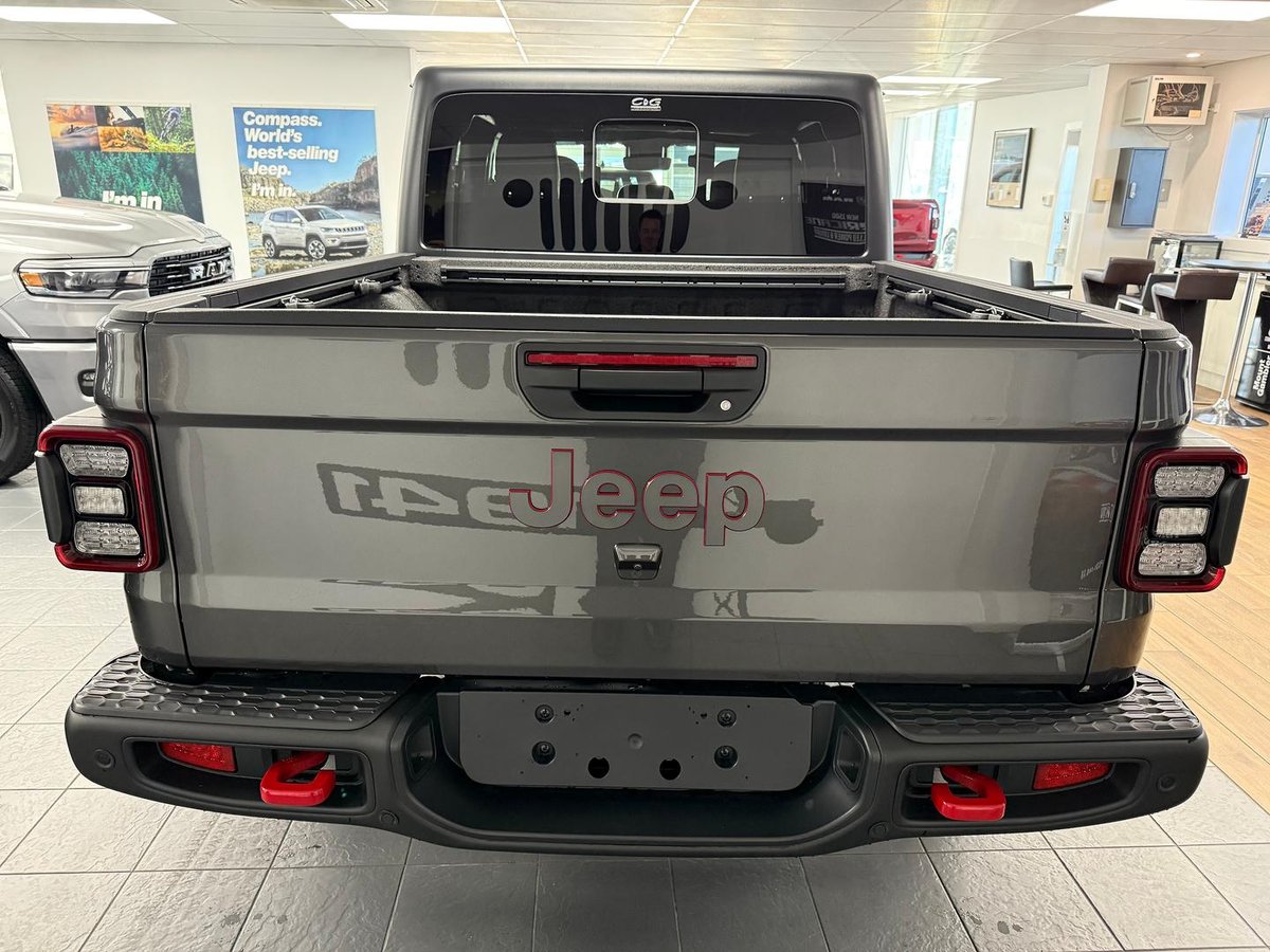 2025 Jeep Gladiator Rubicon JT MY25 4X4 Dual Range image 8