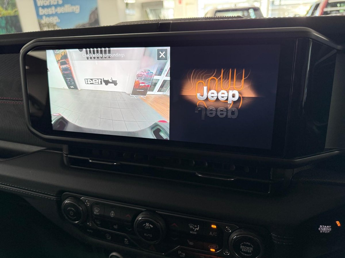 2025 Jeep Gladiator Rubicon JT MY25 4X4 Dual Range image 22