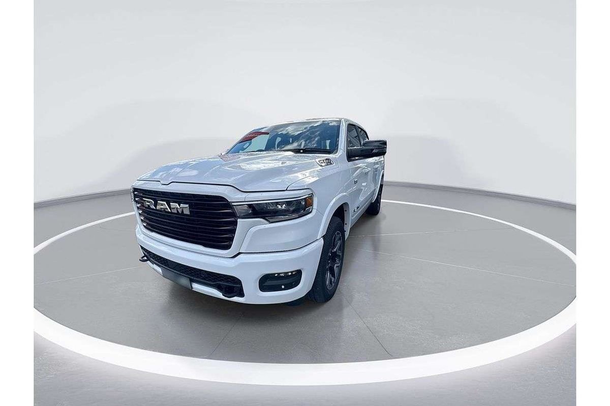 2025 RAM 1500 Laramie Sport Hurricane SO RamBox DT MY25 4X4 Dual Range image 7