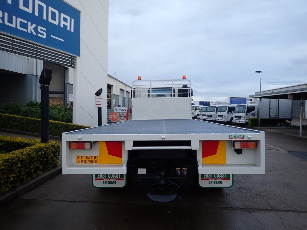 2017 Hino Fg 1628 image 8