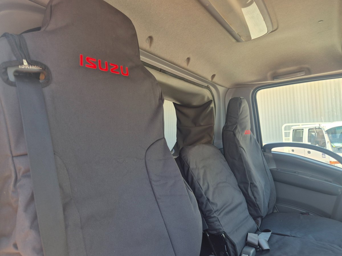 2012 Isuzu Trucks Frr500 30 Seat Bus image 25