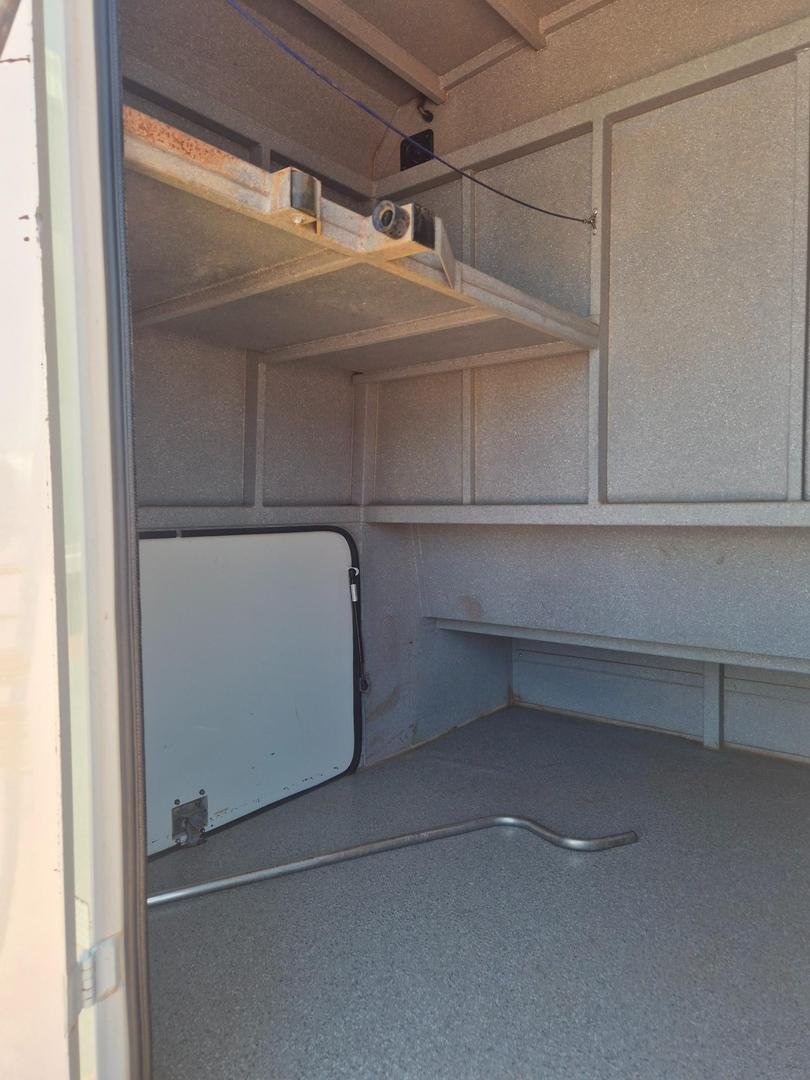2012 Isuzu Frr500 30 Seat Bus image 6