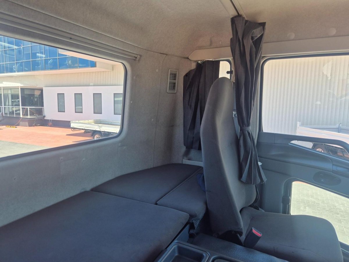 2021 Fuso Shogun 455 Hp A.M.T Prime Mover image 13