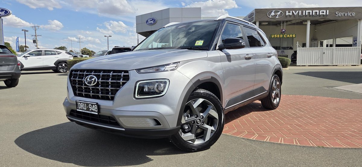 2025 Hyundai Venue Elite QX.V5 MY25 Shimmering Silver & Abyss Black Roof