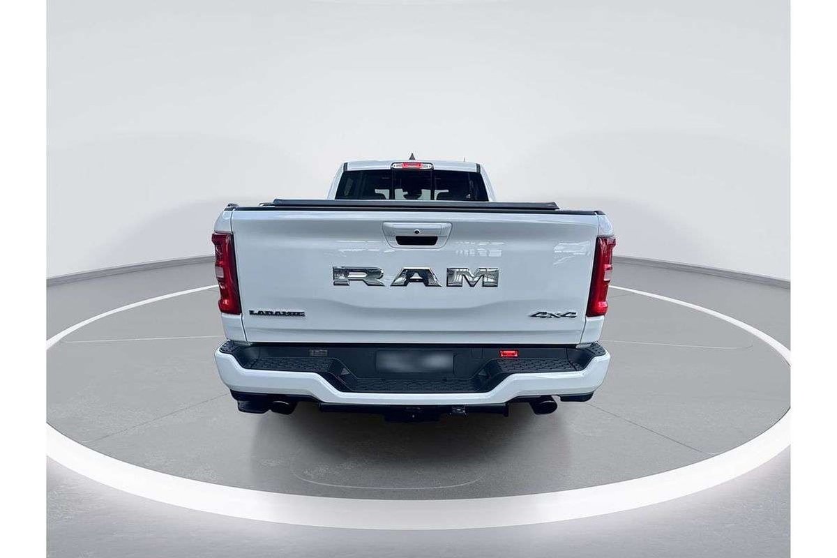 2025 RAM 1500 Laramie Sport Hurricane SO RamBox DT MY25 4X4 Dual Range image 10