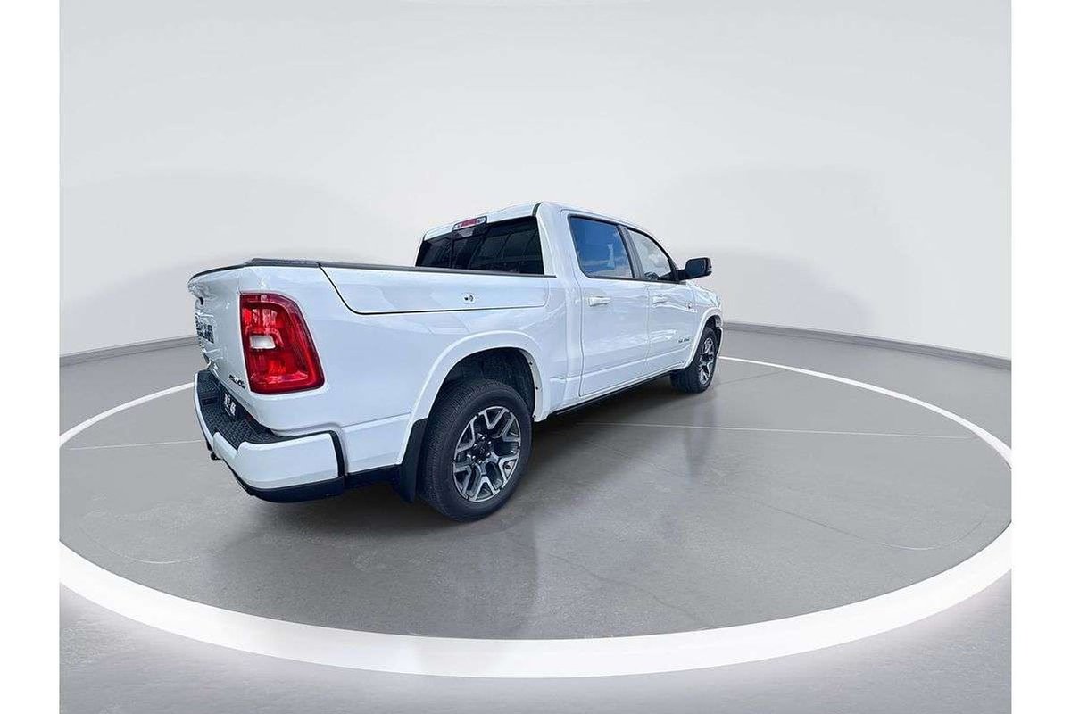 2025 RAM 1500 Laramie Sport Hurricane SO RamBox DT MY25 4X4 Dual Range image 11