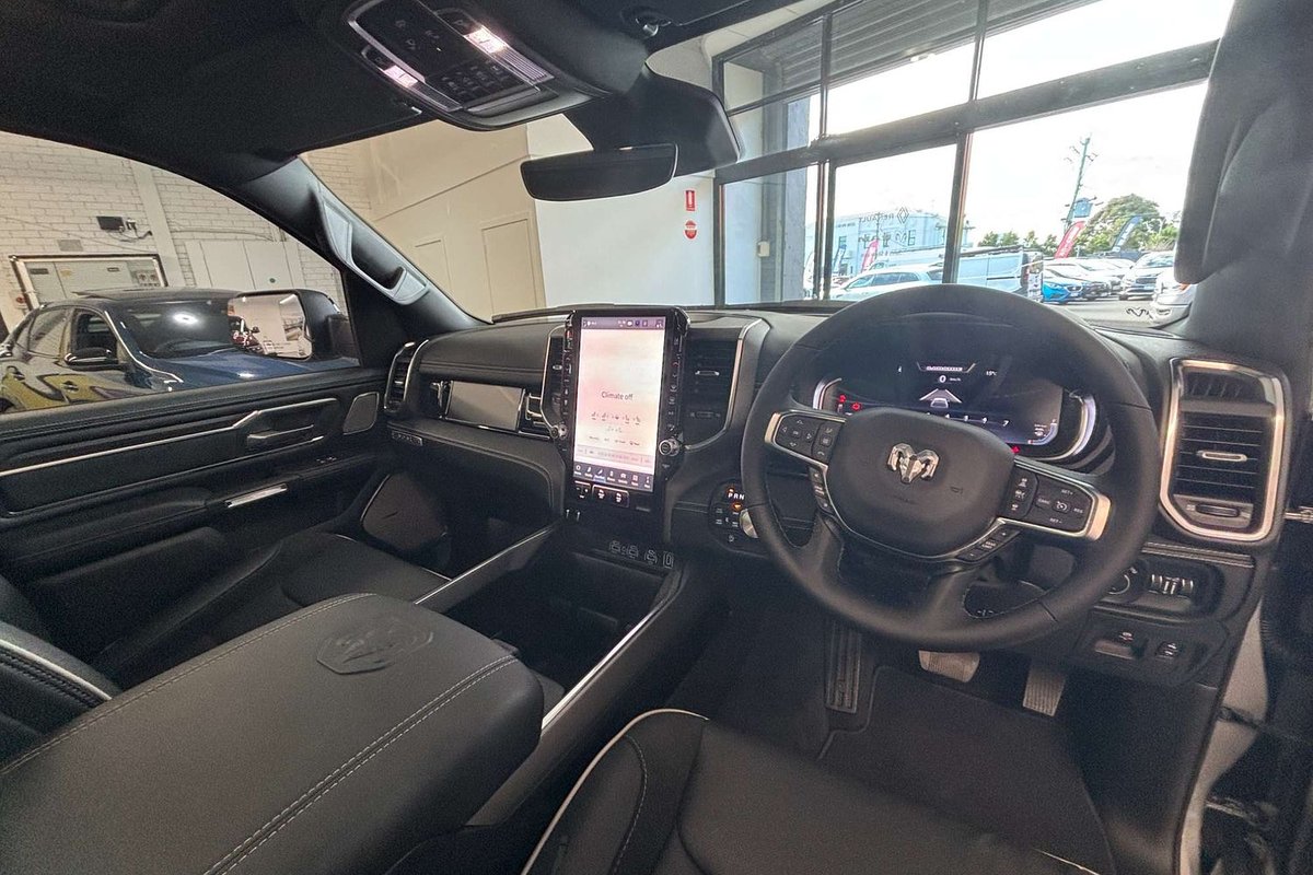 2025 RAM 1500 Laramie Sport Hurricane SO RamBox DT MY25 4X4 Dual Range image 22