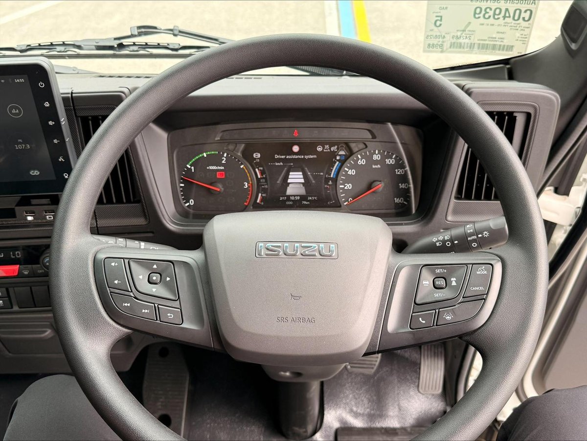 2026 Isuzu F Series image 15