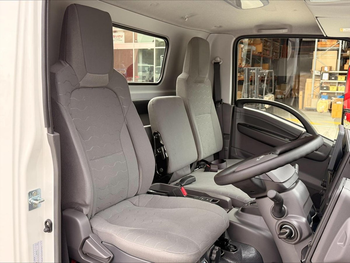 2026 Isuzu N Series image 13