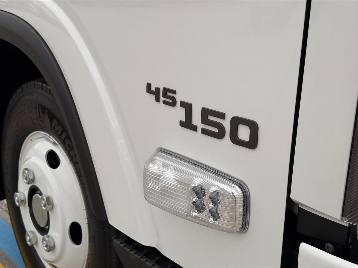 2026 Isuzu N Series image 10