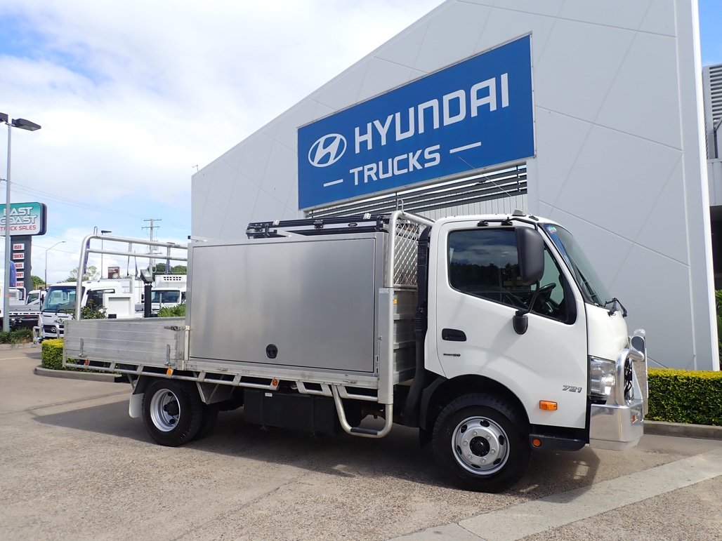 2021 Hino Dutro 721 image 6
