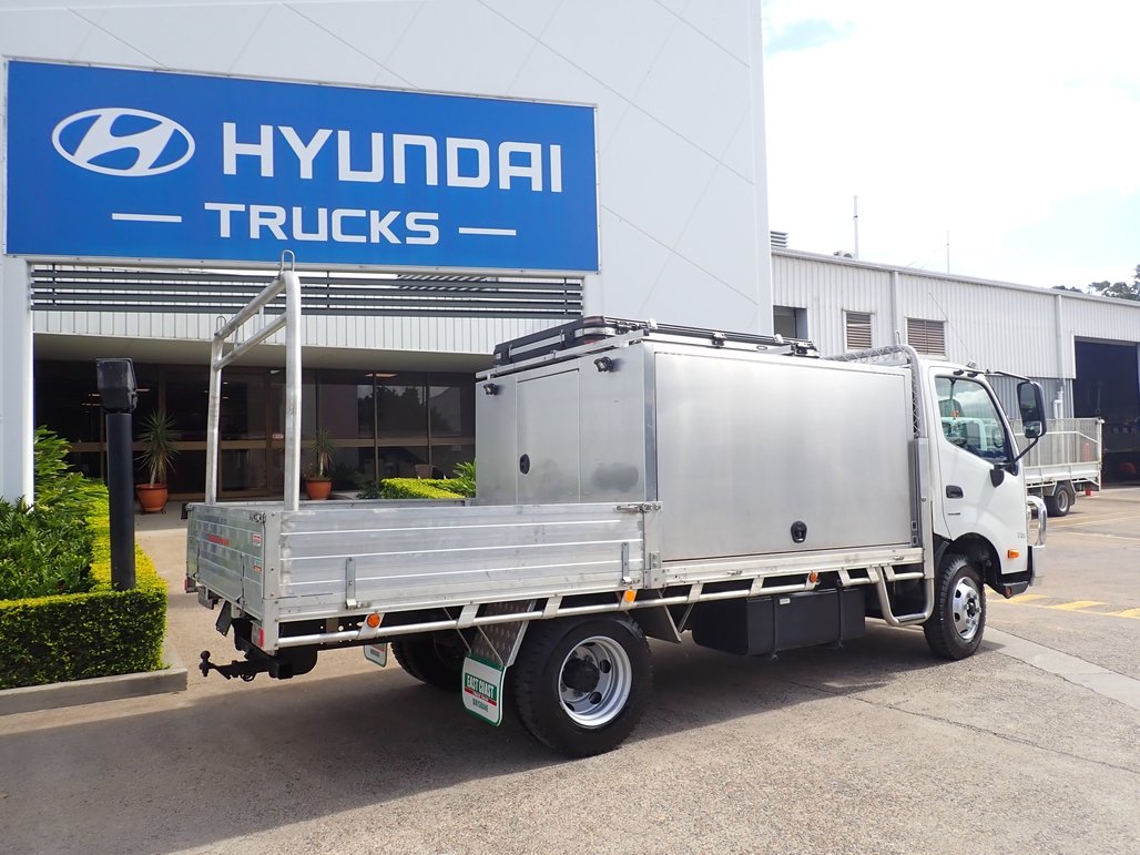 2021 Hino Dutro 721 image 8