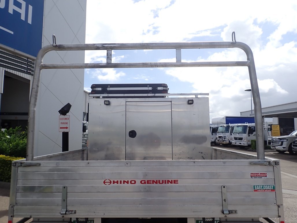 2021 Hino Dutro 721 image 9
