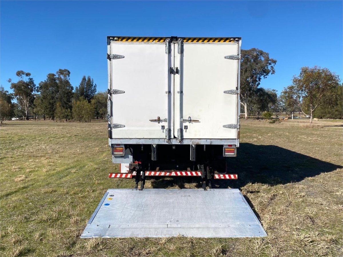 2008 Mercedes-benz Atego 2324 image 7