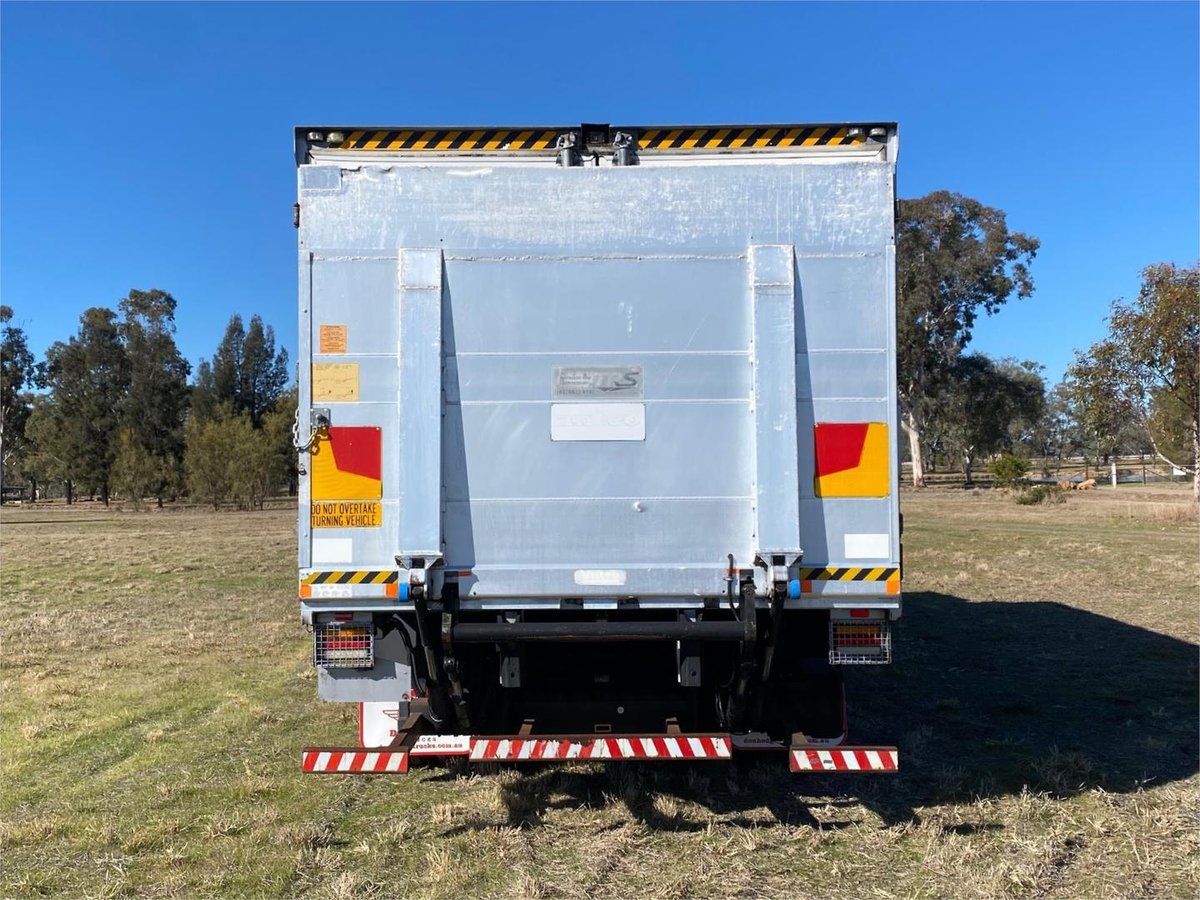 2008 Mercedes-benz Atego 2324 image 9