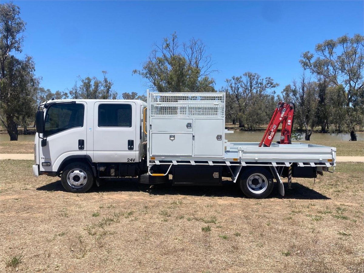 2016 Isuzu Npr Npr 75-190 image 5