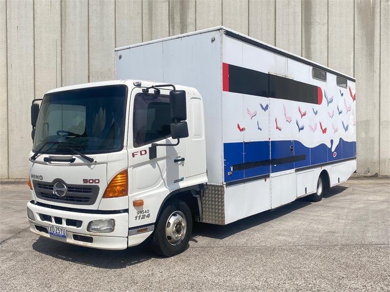 2015 Hino 500