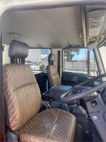 1996 Isuzu Fts FTS image 15