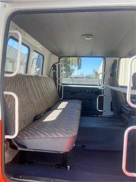 1996 Isuzu Fts FTS image 14