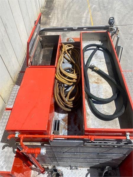 1996 Isuzu Fts FTS image 19