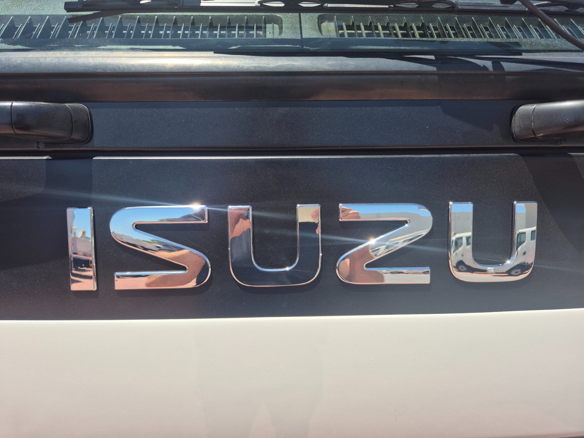 2006 Isuzu Trucks Frd500 6 Ton Tray And Lift image 16